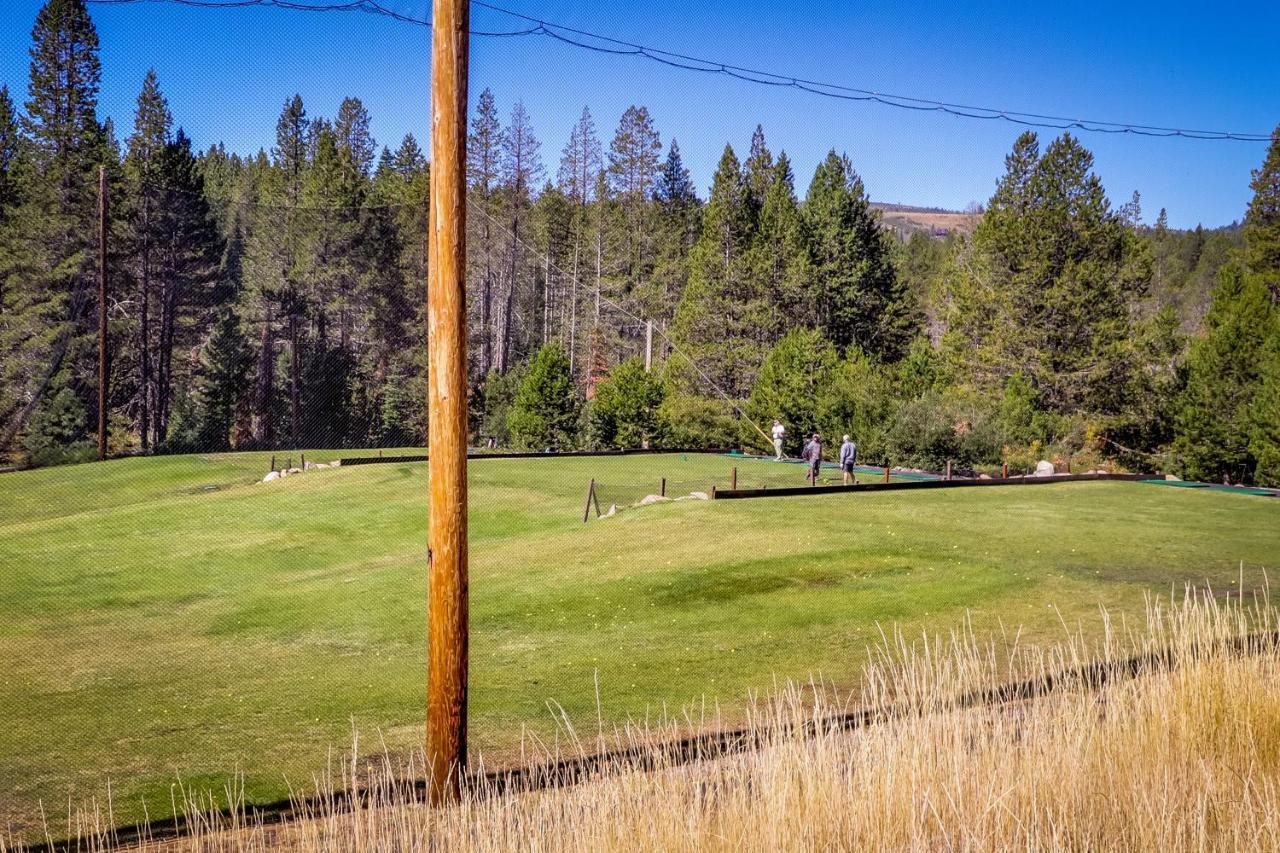 Вилла Tahoe Donner Tree House Retreat Траки Экстерьер фото