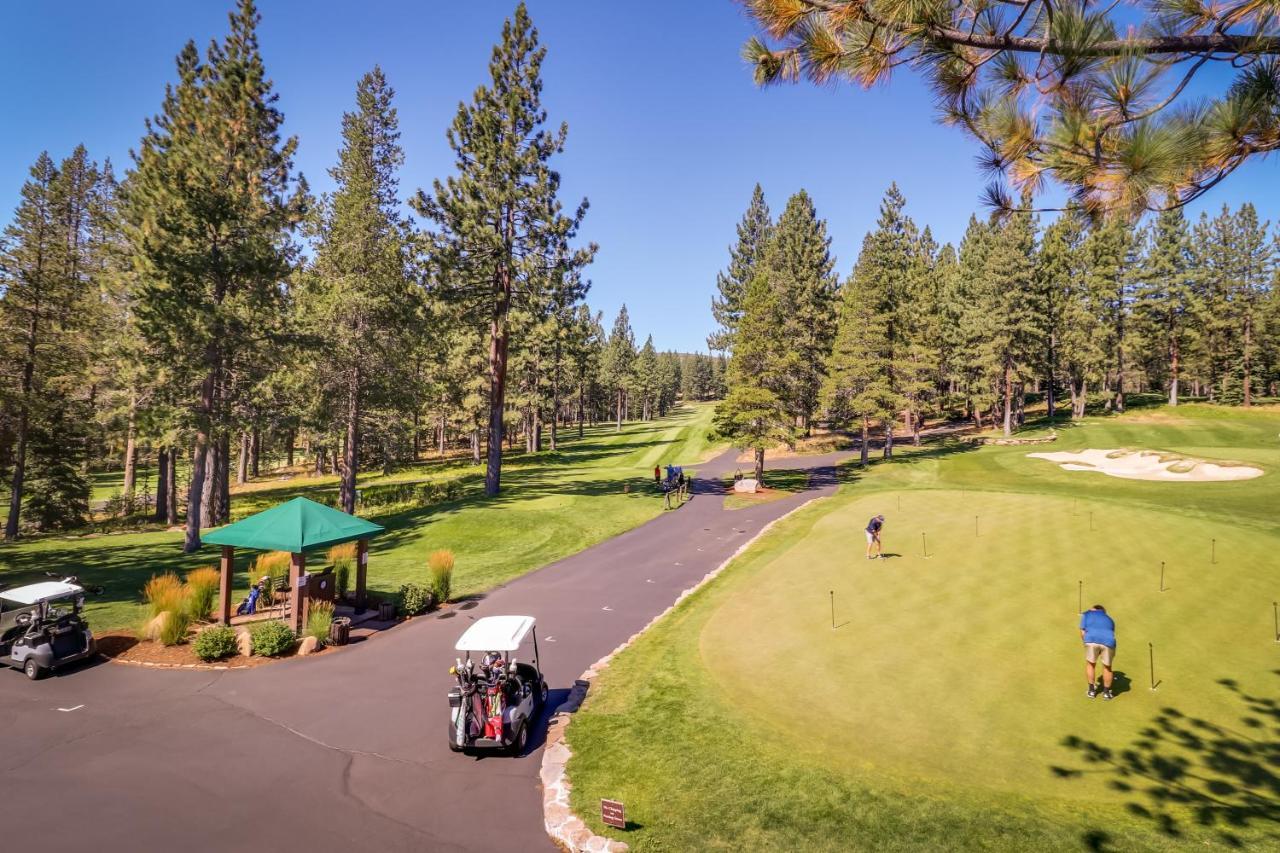 Вилла Tahoe Donner Tree House Retreat Траки Экстерьер фото